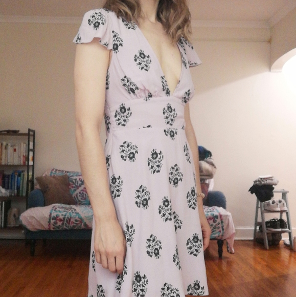Aritzia Lilac and Black Floral Dress - Picture 3 of 3